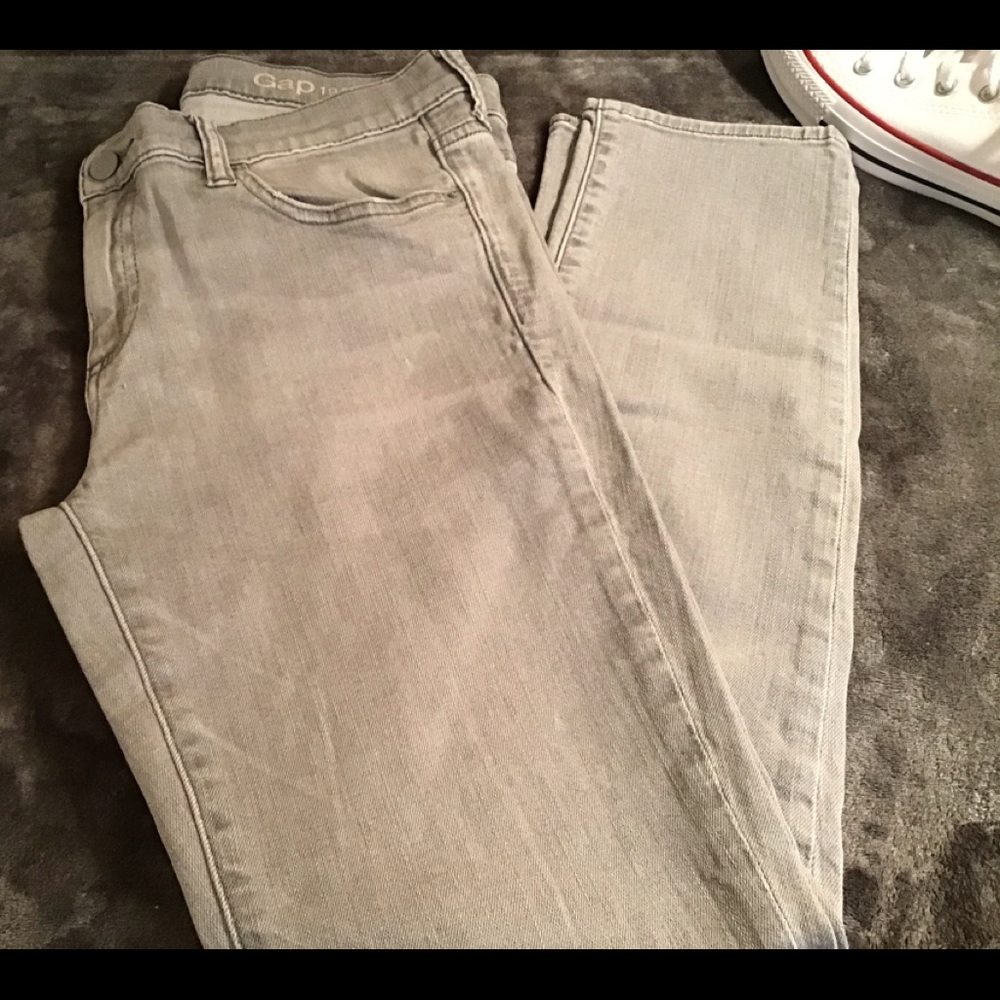 Gap 1969 Girlfriend Jeans